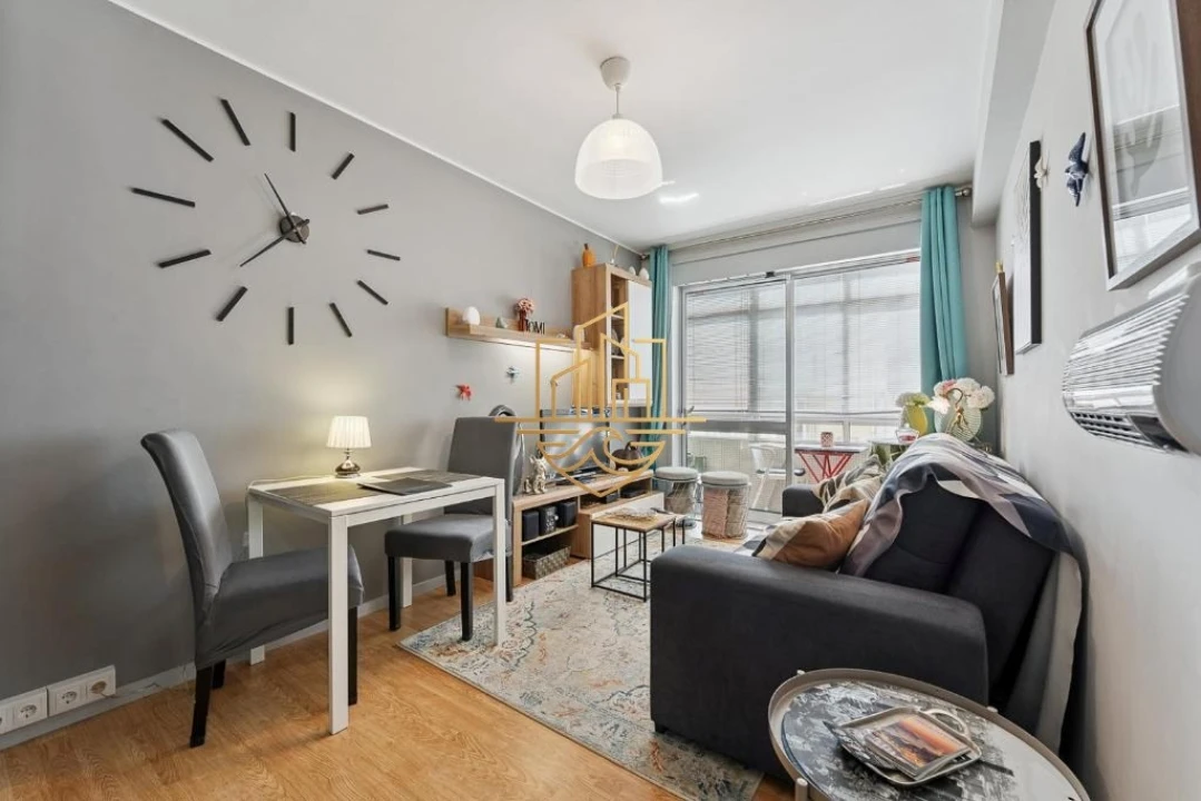 Apartamento T1 para Venda em Cedofeita, Santo Ildefonso, Sé, Miragaia, São Nicolau e Vitória Foto 1