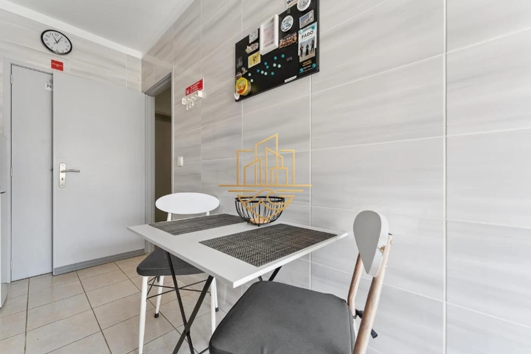 Apartamento T1 para Venda em Cedofeita, Santo Ildefonso, Sé, Miragaia, São Nicolau e Vitória Foto 21