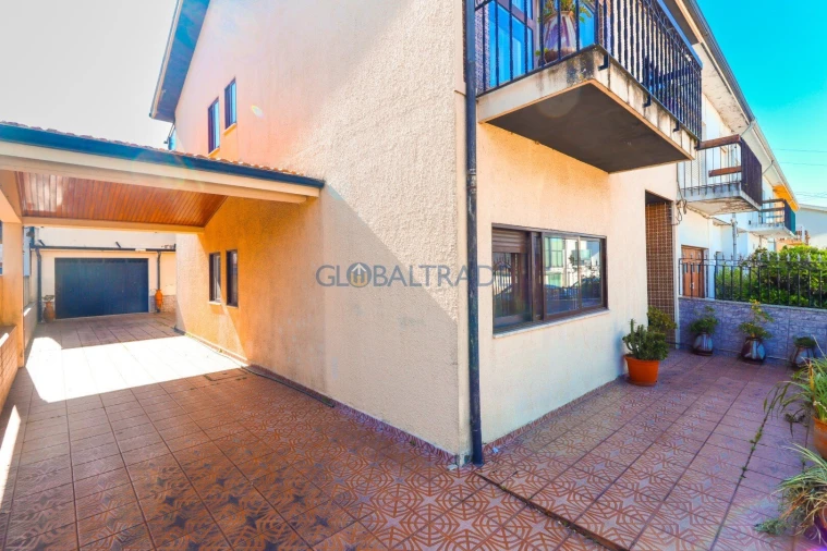 Moradia T4 para Venda em Gondomar (São Cosme), Valbom e Jovim Foto 4