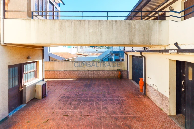 Moradia T4 para Venda em Gondomar (São Cosme), Valbom e Jovim Foto 13