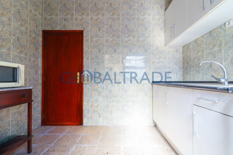 Moradia T4 para Venda em Gondomar (São Cosme), Valbom e Jovim Foto 15