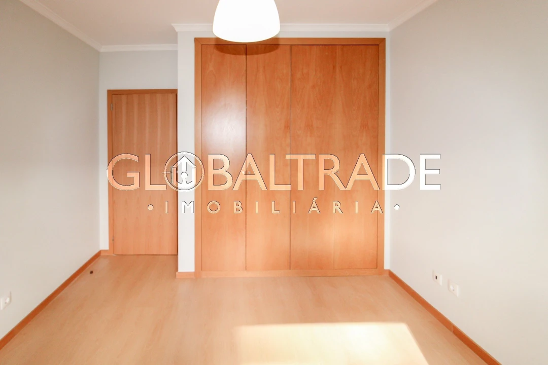 Apartamento T2 para Venda em Baguim do Monte (Rio Tinto) Foto 20