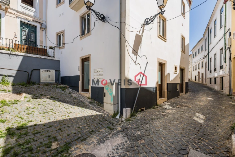 Apartamento T1 para Venda em Leiria, Pousos, Barreira e Cortes Foto 11