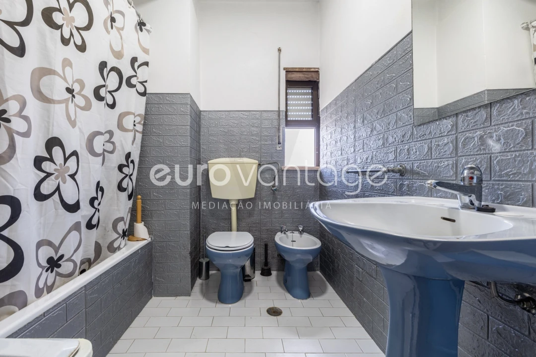 Apartamento T1 para Venda em Marinha Grande Foto 18