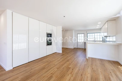 Moradia T4 para Venda em Marinha Grande