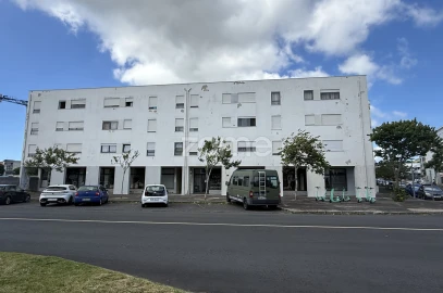 Apartamento T2 para Venda em Ponta Delgada (São José)
