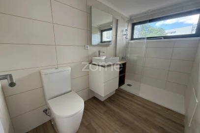 Apartamento T2 para Venda em Ponta Delgada (São José)
