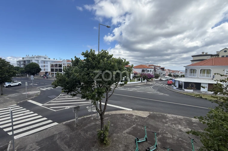 Apartamento T2 para Venda em Ponta Delgada (São José) Foto 30