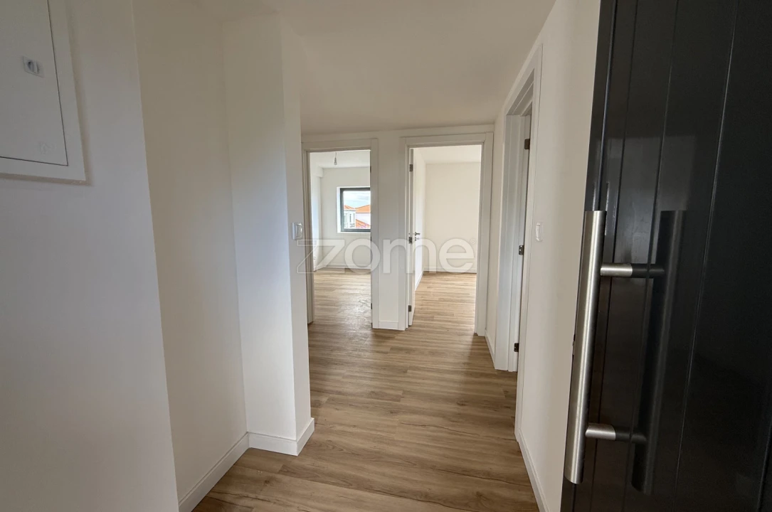 Apartamento T2 para Venda em Ponta Delgada (São José) Foto 3