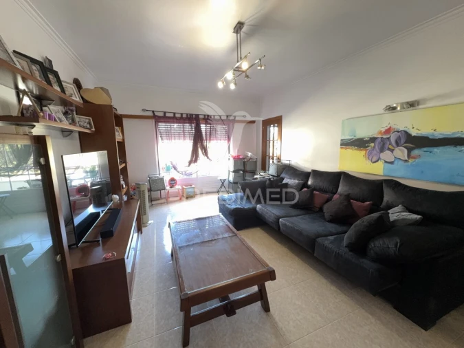 Apartamento T3 para Venda em Montalvo Foto 4