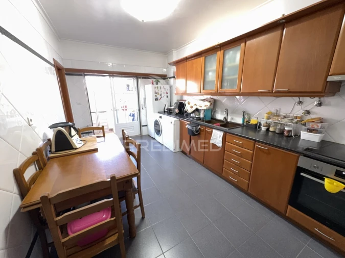 Apartamento T3 para Venda em Montalvo Foto 8