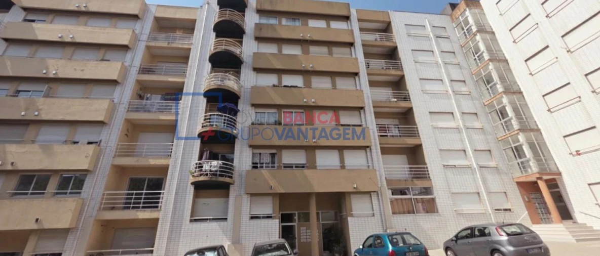Apartamento T3 para Venda em Caldelas Foto 7