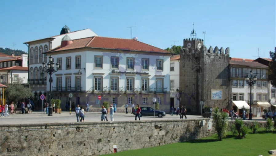 Apartamento T3 para Venda em Correlhã Foto 28