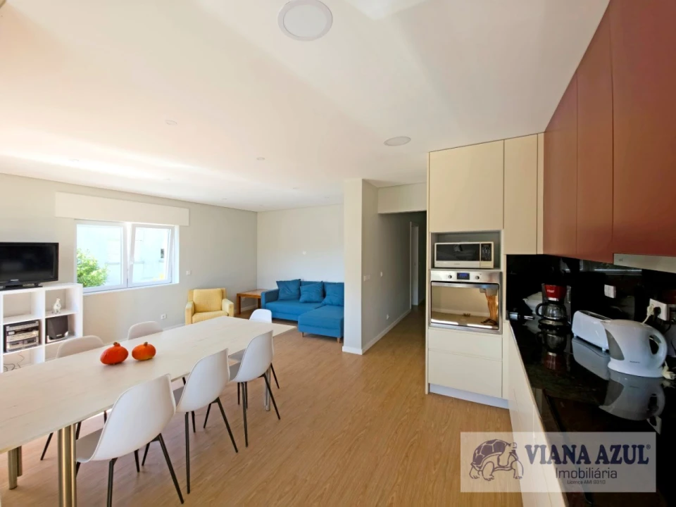 Quarto para Arrendamento em Areosa Foto 4