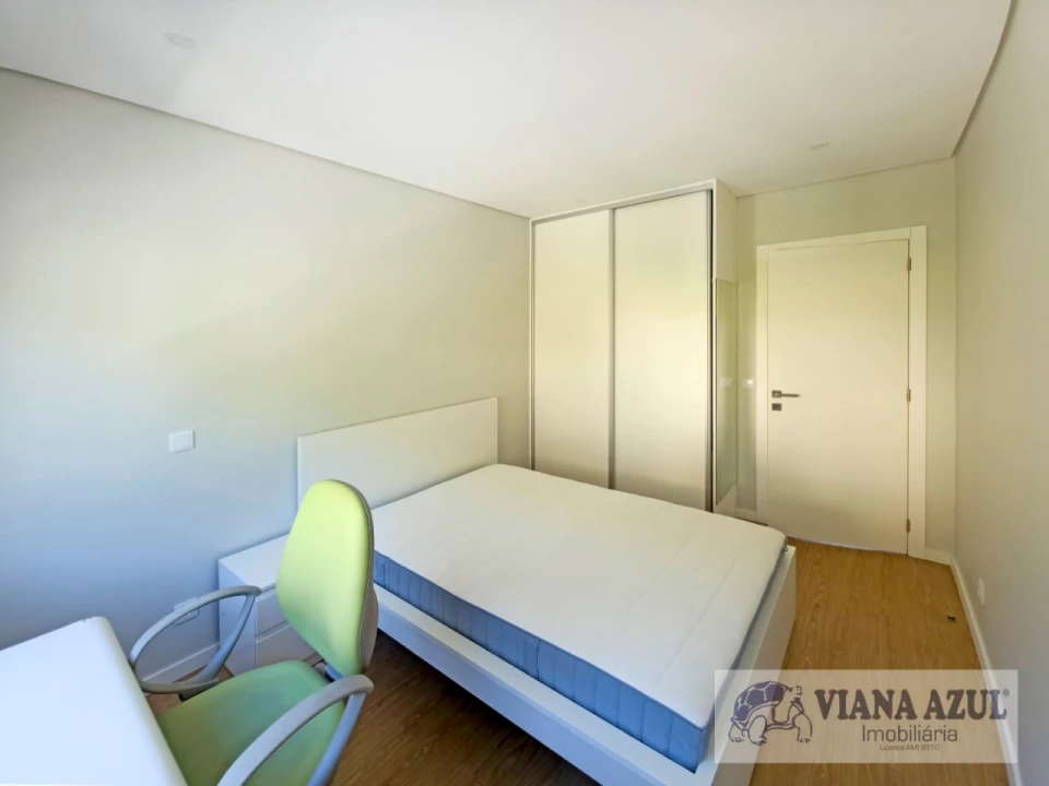 Quarto para Arrendamento em Areosa Foto 17