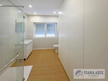 Quarto para Arrendamento em Areosa