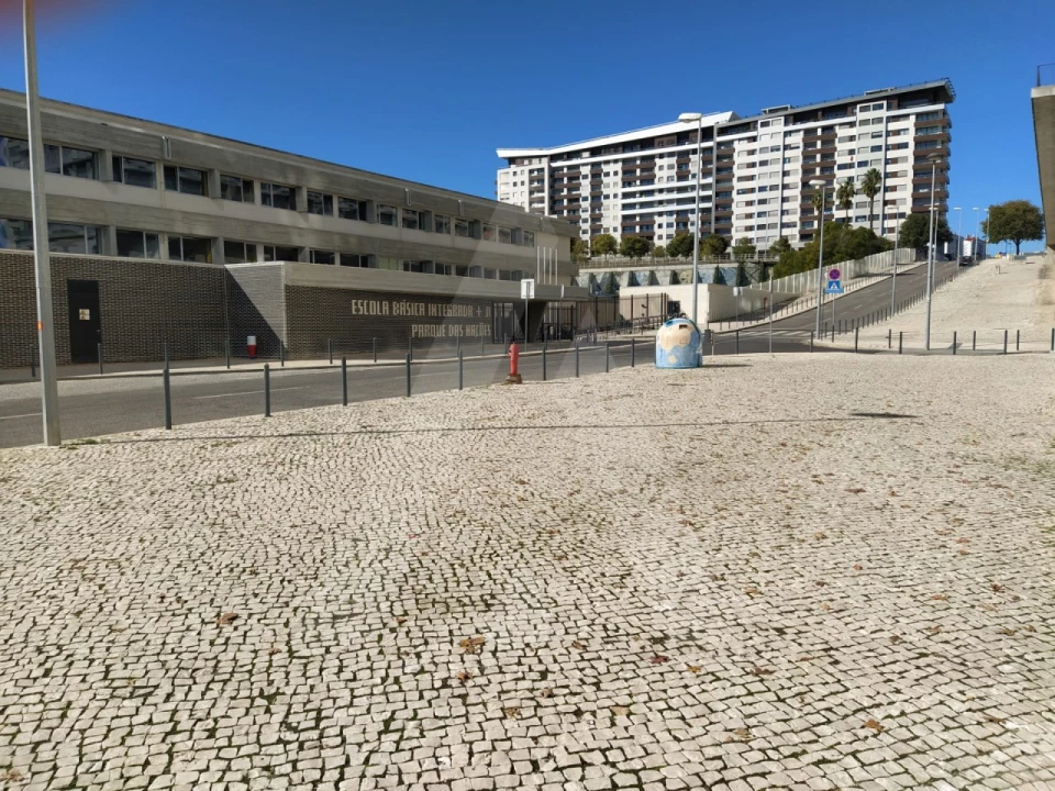 Loja para Arrendamento em Parque das Nações Foto 17
