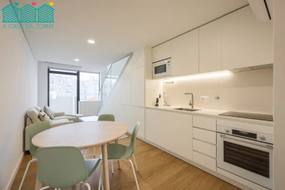 Apartamento T1 para Arrendamento em Glória e Vera Cruz