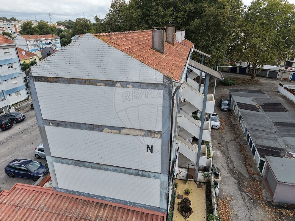 Apartamento T3 para Venda em Mafamude e Vilar do Paraíso Foto 3