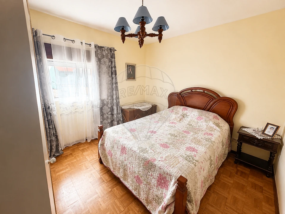 Apartamento T3 para Venda em Mafamude e Vilar do Paraíso Foto 10