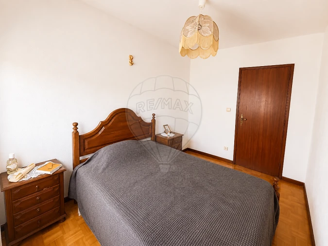 Apartamento T3 para Venda em Mafamude e Vilar do Paraíso Foto 9