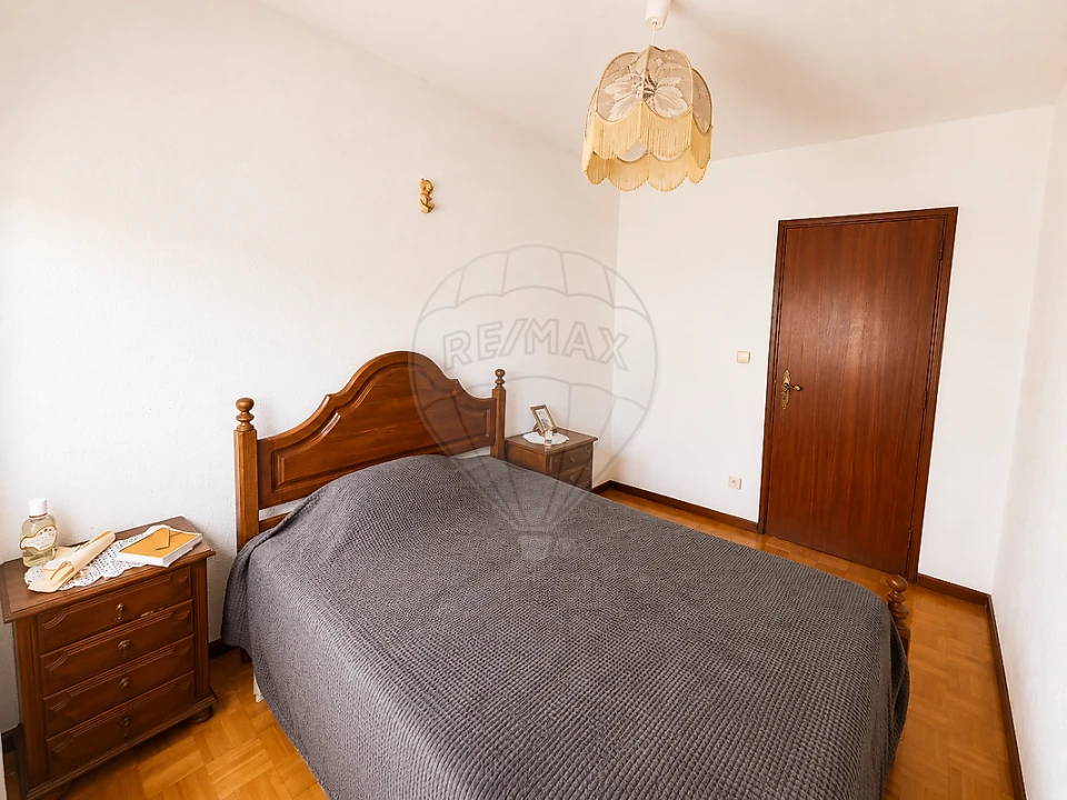 Apartamento T3 para Venda em Mafamude e Vilar do Paraíso Foto 9