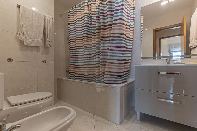 Apartamento T3 para Arrendamento em Mafamude e Vilar do Paraíso Foto 13