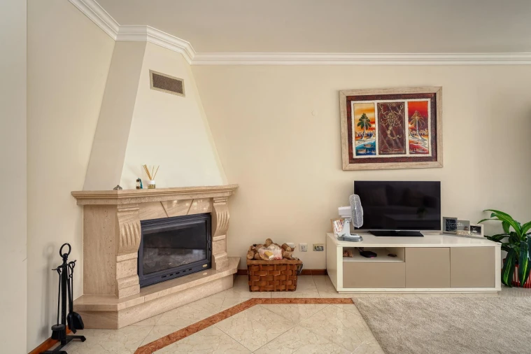 Apartamento T2 para Venda em Massamá e Monte Abraão Foto 4