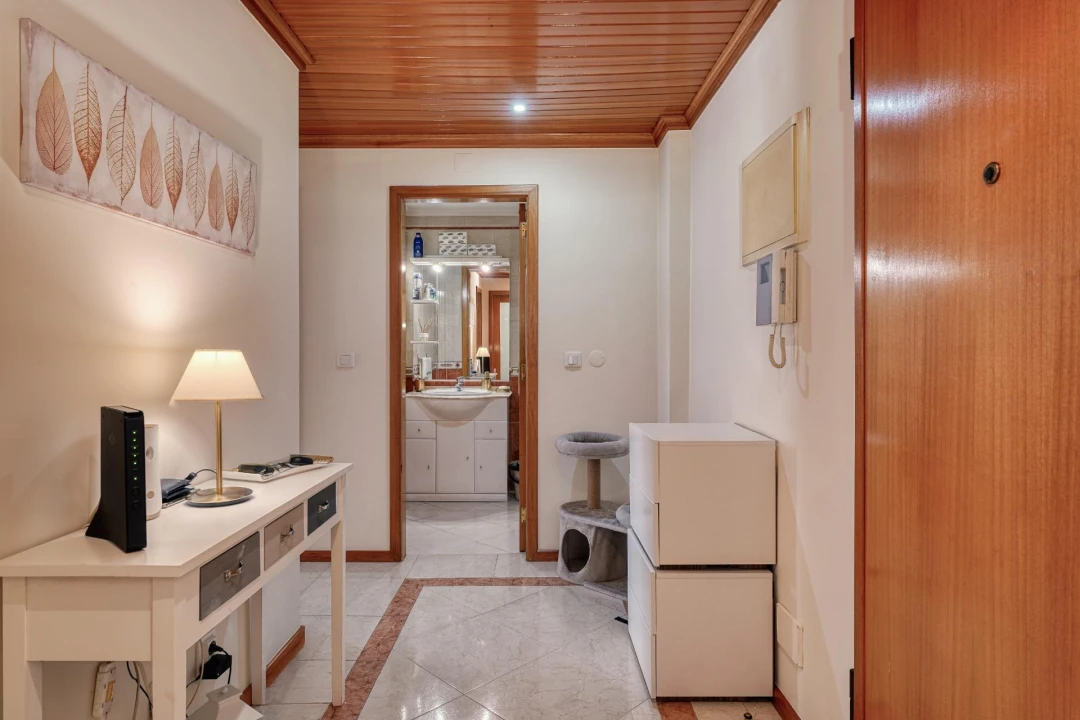 Apartamento T2 para Venda em Massamá e Monte Abraão Foto 6