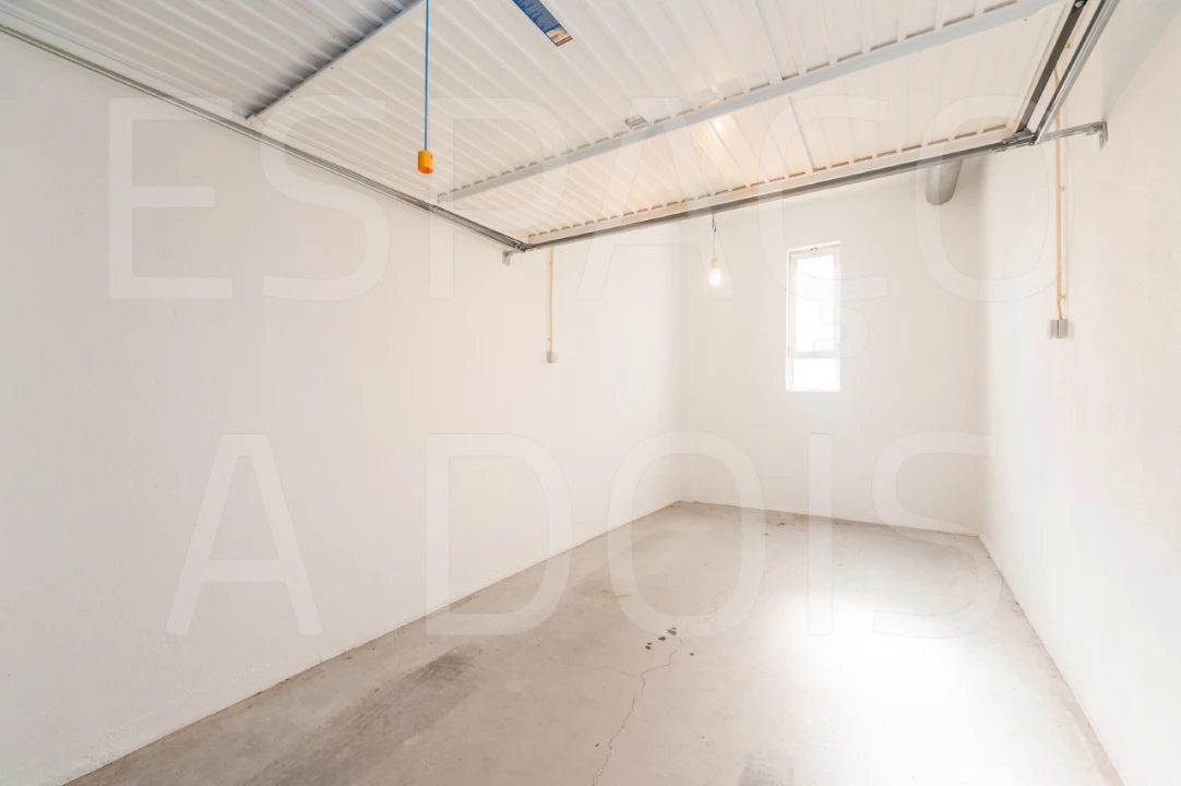 Garagem para Arrendamento em Oeiras e São Julião da Barra, Paço de Arcos e Caxias Foto 3