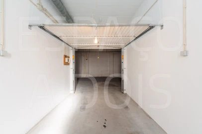 Garagem para Arrendamento em Oeiras e São Julião da Barra, Paço de Arcos e Caxias
