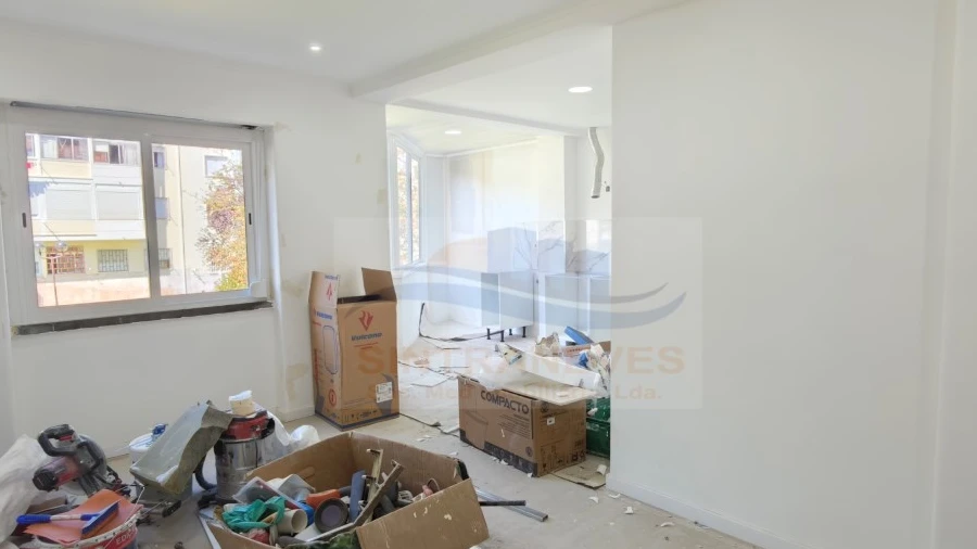 Apartamento T3 para Venda em Venteira