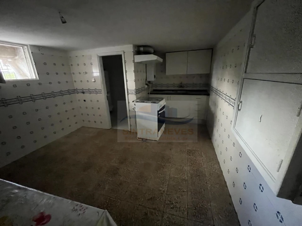 Apartamento T2 para Venda em Odivelas Foto 1
