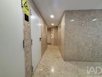 Apartamento T2 para Venda em Olivais