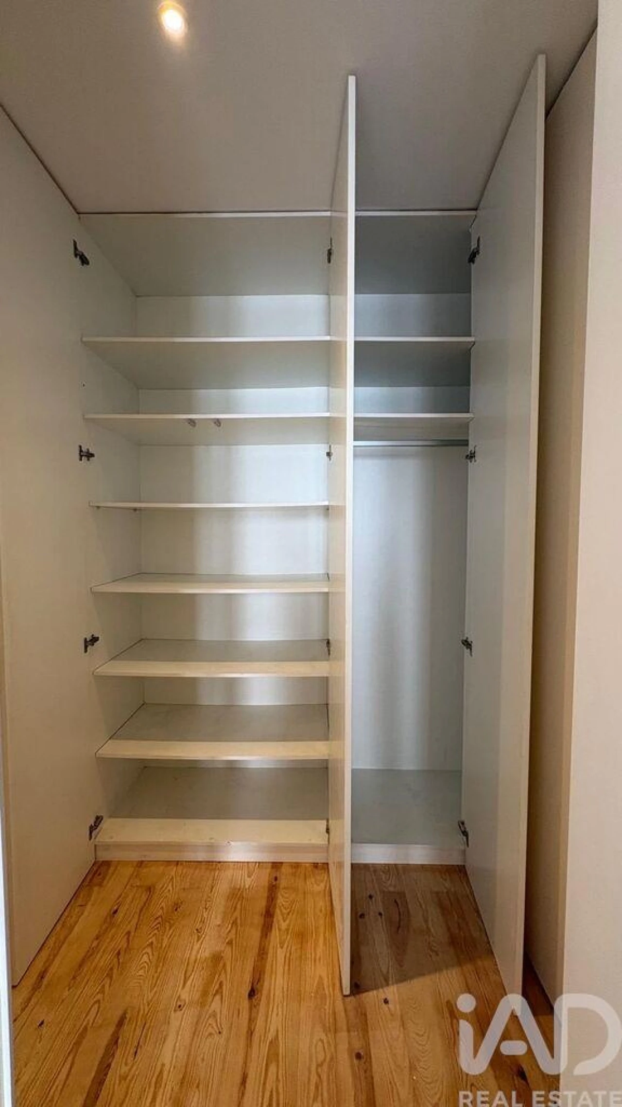 Apartamento T1 para Arrendamento em Campo de Ourique Foto 16