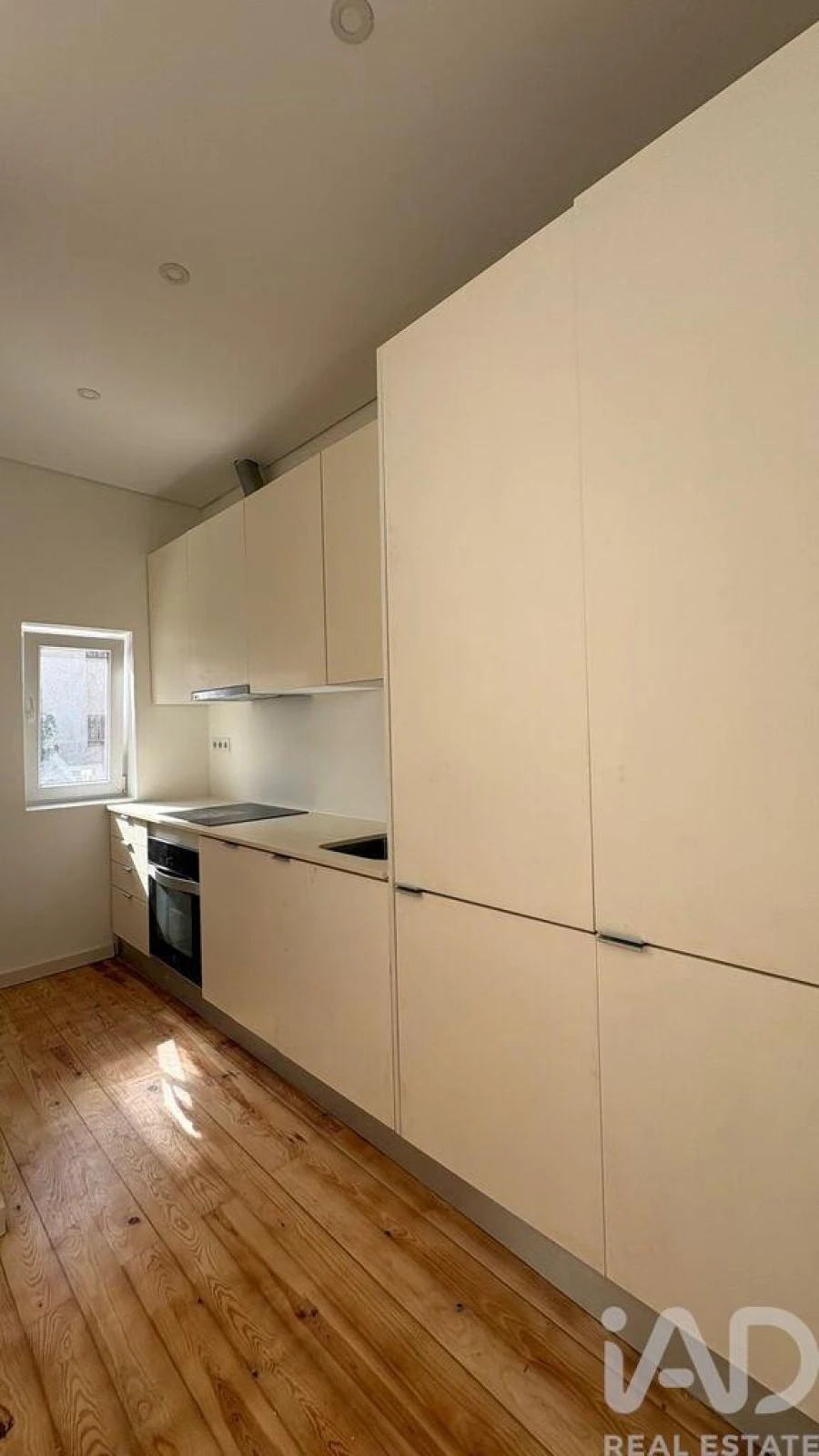 Apartamento T1 para Arrendamento em Campo de Ourique Foto 22