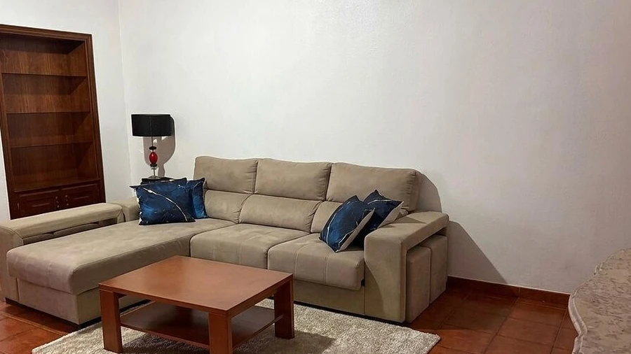 Apartamento T3 para Venda em Praia da Vitoria (Santa Cruz)