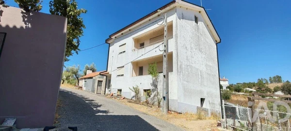 Moradia para Venda em Proença-A-Nova e Peral