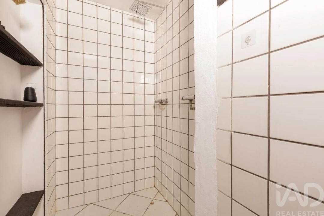 Apartamento T1 para Venda em Barreiro e Lavradio Foto 14