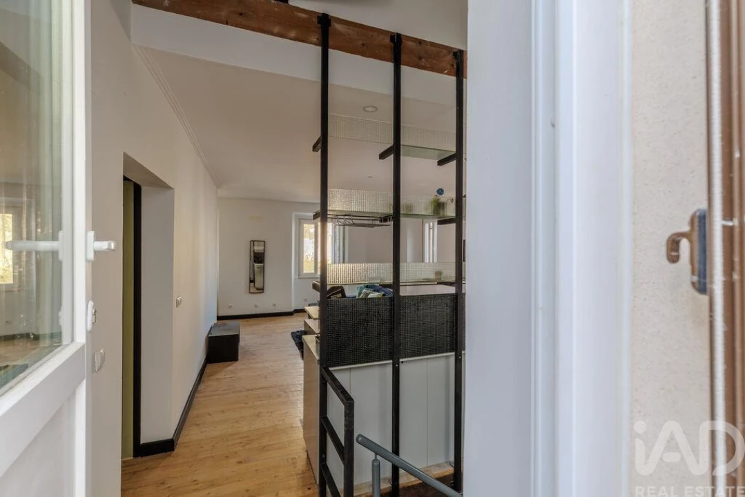 Apartamento T1 para Venda em Barreiro e Lavradio Foto 2