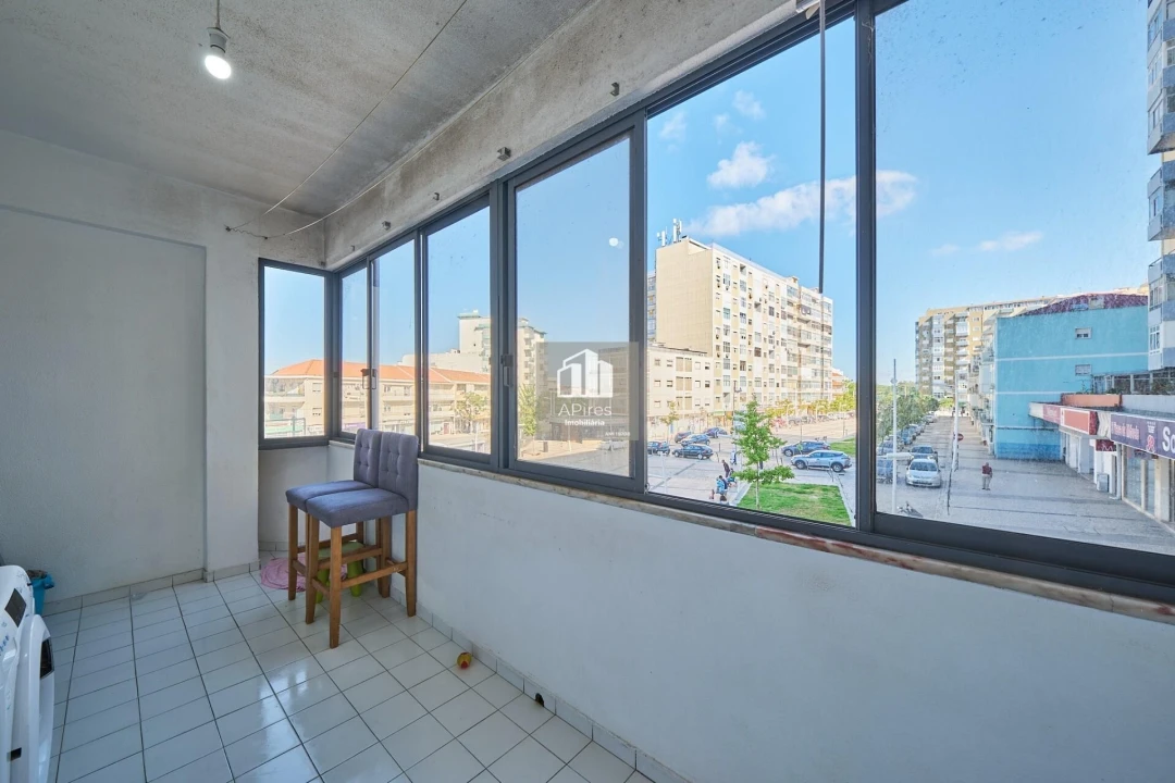Apartamento T2 para Venda em Almada, Cova da Piedade, Pragal e Cacilhas Foto 10