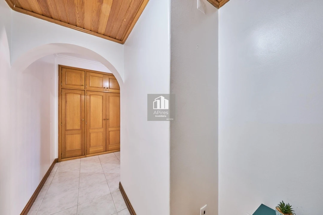 Apartamento T2 para Venda em Almada, Cova da Piedade, Pragal e Cacilhas Foto 5