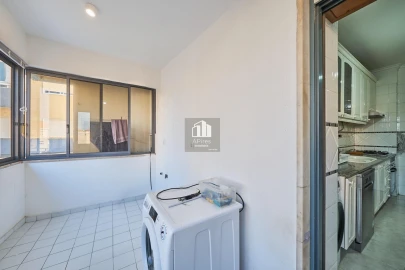 Apartamento T2 para Venda em Laranjeiro e Feijó