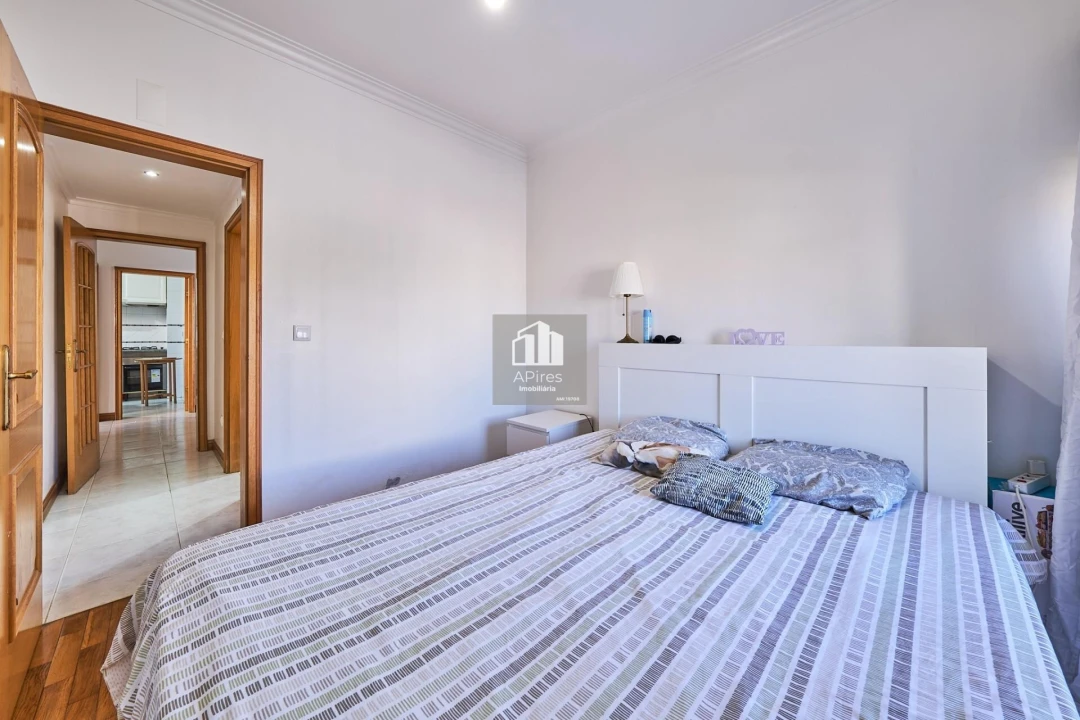 Apartamento T2 para Venda em Almada, Cova da Piedade, Pragal e Cacilhas Foto 20