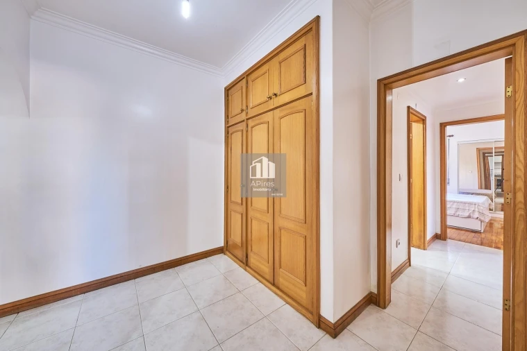 Apartamento T2 para Venda em Almada, Cova da Piedade, Pragal e Cacilhas Foto 6