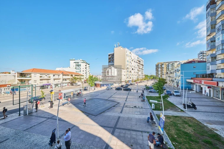 Apartamento T2 para Venda em Almada, Cova da Piedade, Pragal e Cacilhas Foto 7