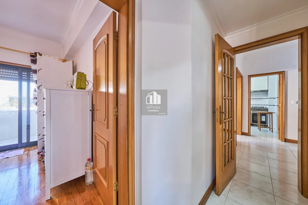 Apartamento T2 para Venda em Almada, Cova da Piedade, Pragal e Cacilhas Foto 18