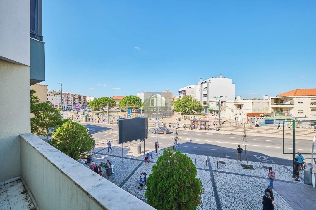 Apartamento T2 para Venda em Almada, Cova da Piedade, Pragal e Cacilhas Foto 16