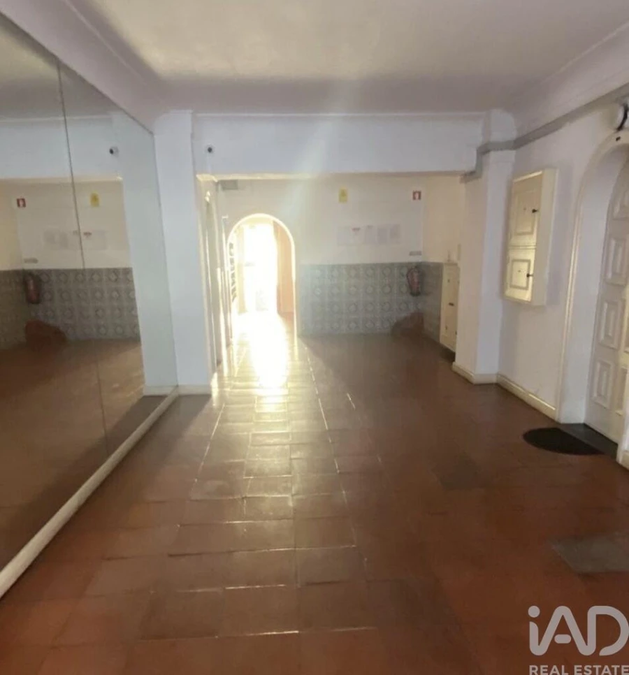 Apartamento T1 para Venda em Cascais e Estoril Foto 12