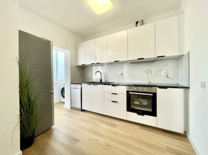 Apartamento T3 para Venda em Olhão Foto 4